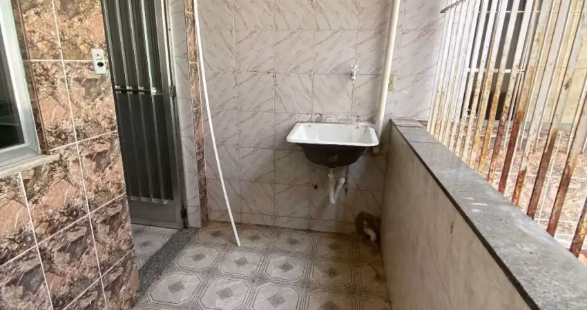 Casa com 1 quarto na vila são luis para aluguel próximo a rodovia washigton luis