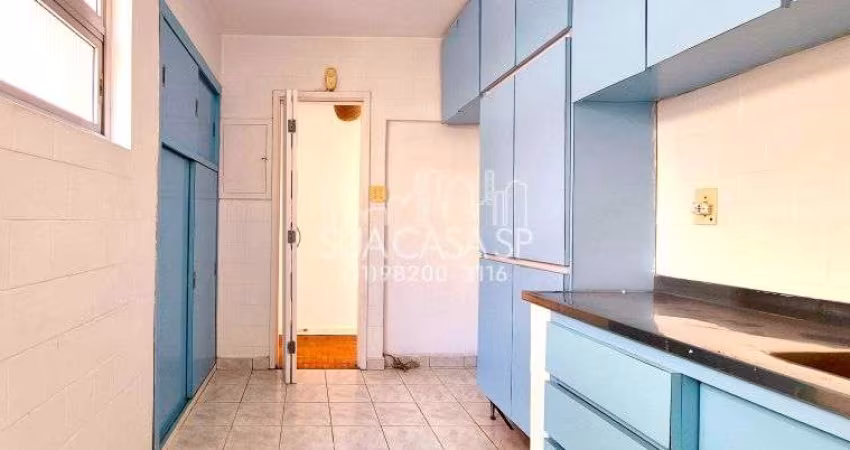 Amplo apartamento a venda Bela Vista, rua tranquila e arborizada.