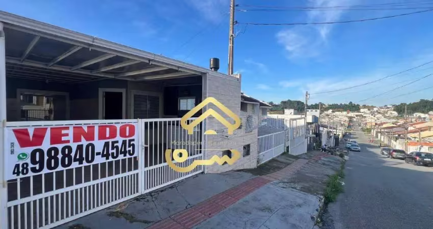 Casa à venda, no Bairro Bela Vista, Palhoça-SC, com 2 quartos, sendo , com 2 vagas