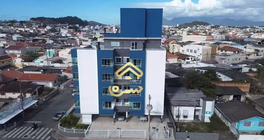 Apartamento à venda, no Bairro Forquilhinha, São José-SC, com 2 quartos, sendo , com 1 vaga