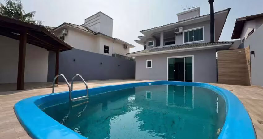 Casa para aluguel, no bairro pedra branca, palhoça-sc, com 3 quartos, sendo 1 suíte, com 2 vagas