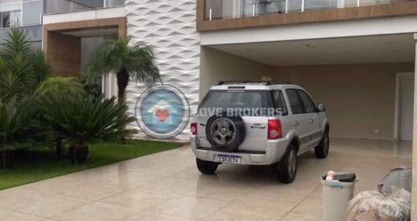 Casa à venda no Condomínio Residencial Real Park - Arujá/SP