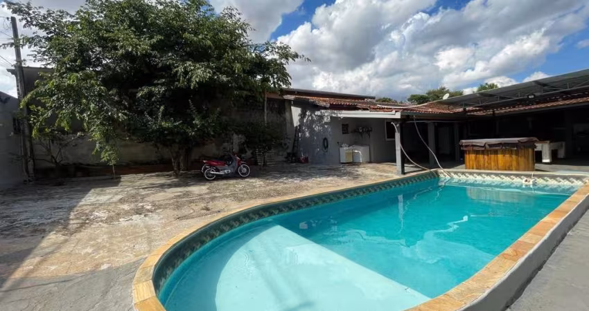 Casa para Venda em Santa Bárbara D`Oeste, Jardim Santa Alice, 3 dormitórios, 2 suítes, 4 banheiros, 4 vagas