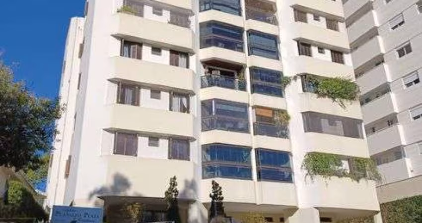 Apartamento para aluguel possui 96 metros quadrados com 4 quartos em Saúde - São Paulo - SP