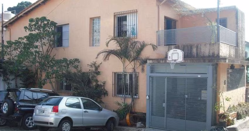 Casa de vila sobrado para venda com 200 metros quadrados com 3 quartos