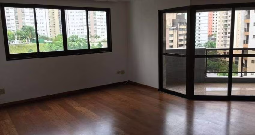 Apartamento para venda tem 150 metros quadrados com 4 quartos em Vila Andrade - São Paulo - SP