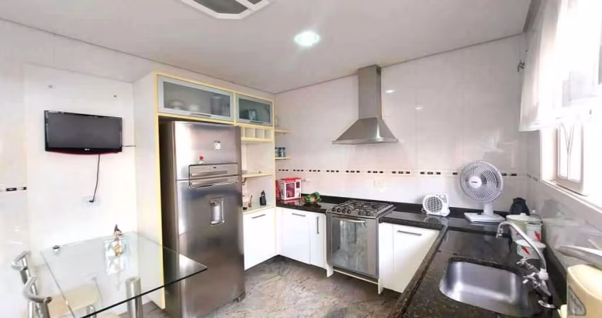 Sobrado com 2 dormitórios para alugar, 121 m² por R$ 5.000/mês - Vila Mafra