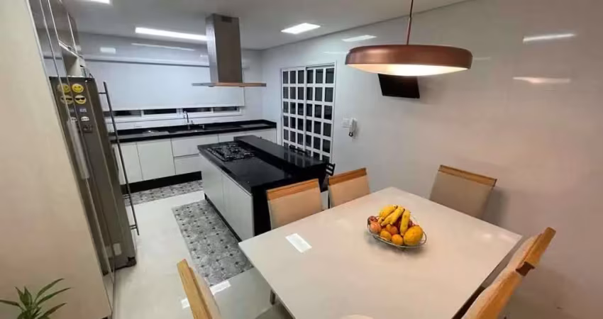 Sobrado c 3 quartos, Mooca - $ 1.57 mi, Cod: 6917