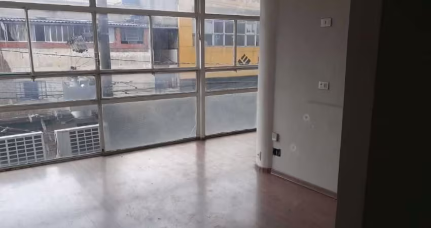 SALA - ABAIXO CUSTO  - POR $ 119.900,00 -PRÓXIMO METRO  BRESSER