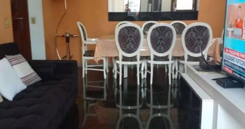 APARTAMENTO - 3 QUARTOS C/ 1 SIUTE - TODO REFORMADO ANDAR ALTO - É MUDAR
