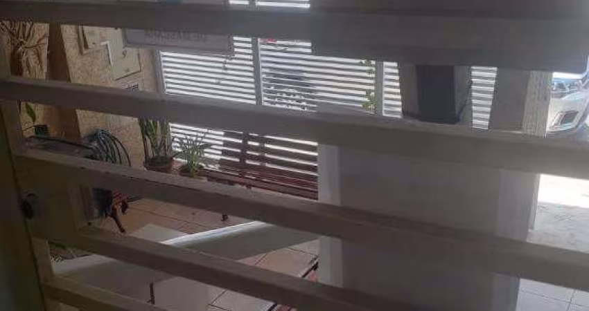 Sobrado com 3 dormitórios à venda, 180 m² por R$ 850.000 - Tatuapé