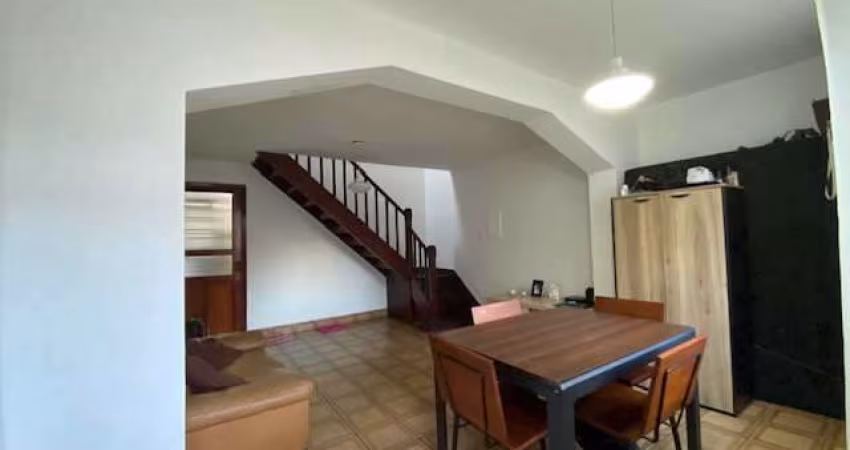 Sobrado de Vila com 2 quartos, Mooca, São Paulo - R$ 350 mil, Cod: 8581