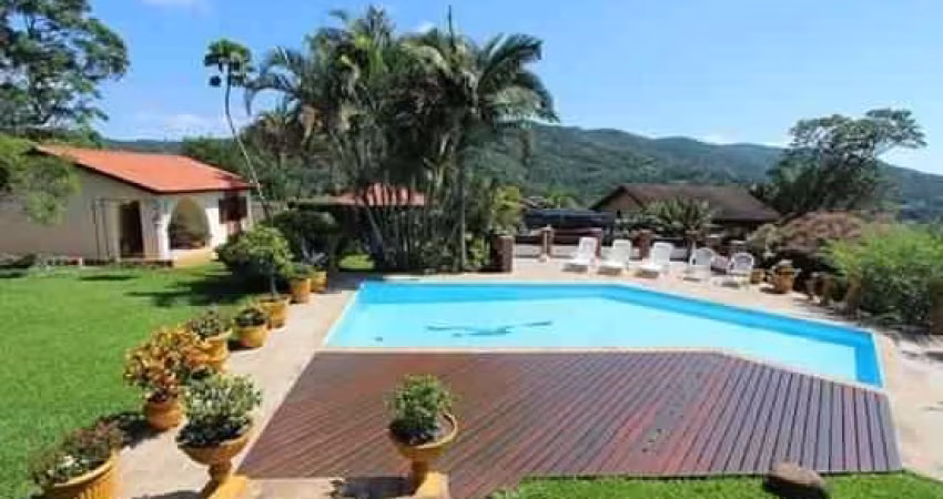 Chácara com 3 quartos, Mairiporã, Mairiporã - R$ 2.7 mi, Cod: 7133