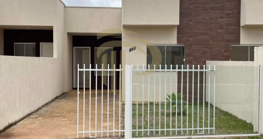 Casa para Venda em Ponta Grossa, Uvaranas, 2 dormitórios, 1 banheiro, 1 vaga