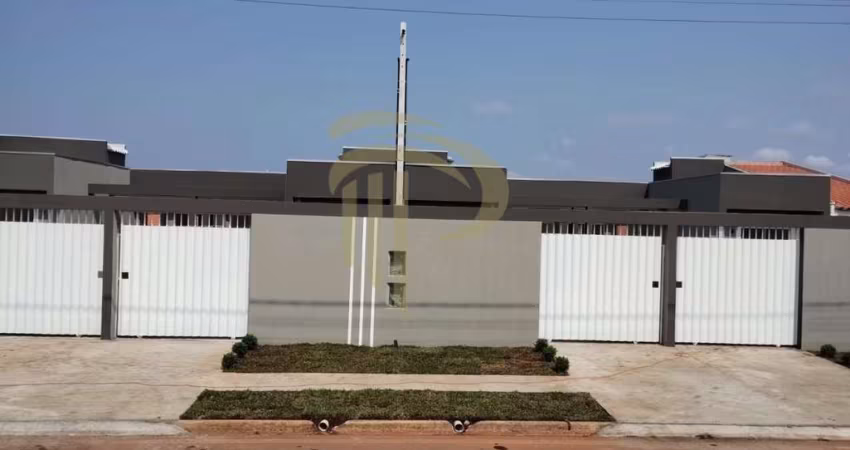Casa para Venda em Ponta Grossa, Dona Marly, 2 dormitórios, 1 banheiro, 2 vagas