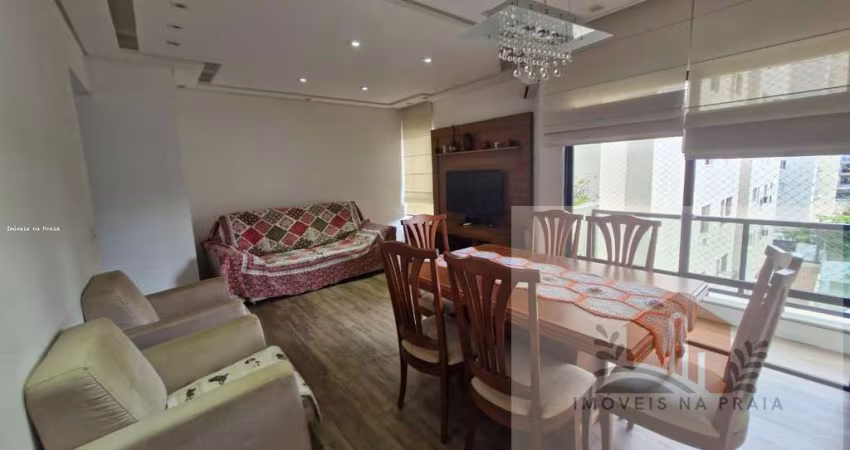 Apartamento reformado com 2 dormitórios 1 vaga lazer lado praia na Enseada - Tortugas
