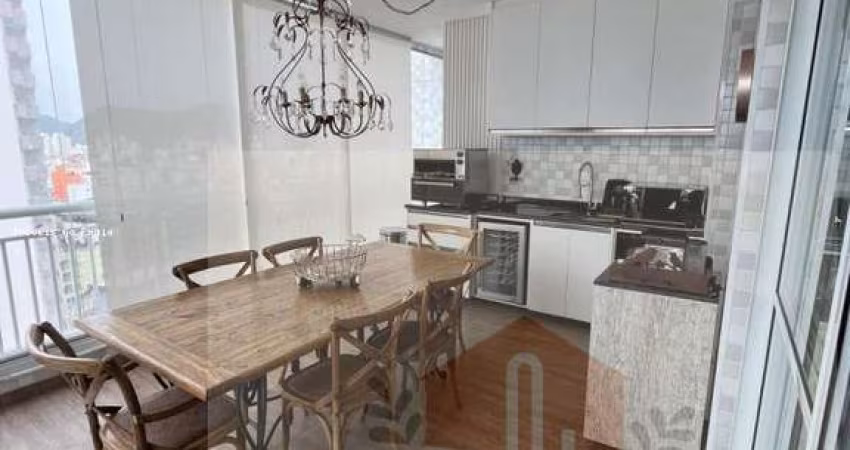 Apartamento com 3 dormitórios varanda gourmet 2 vagas lazer de clube nas Astúrias
