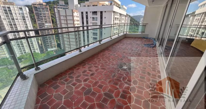 Apartamento com 4 dormitórios frente ao mar e vista 2 vagas na Pitangueiras