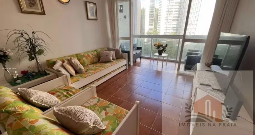 Apartamento com 2 dormitórios 1 vaga frente mar na Pitangueiras