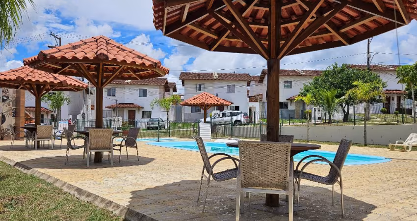 Casa em Condom. 80m², 2Q. no Cond. perto do Candeias - Vit. da Conquista