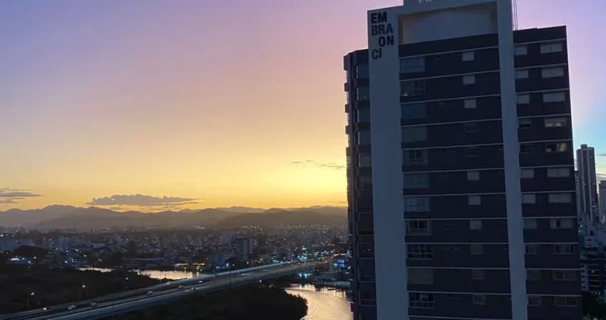 BARRA SUL, MOBÍLIADO E PRÓXIMO A PRAIA!!!