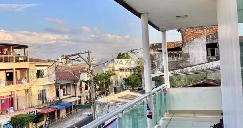Casa comercial no Guamá com 02 pontos e 02 apartamentos