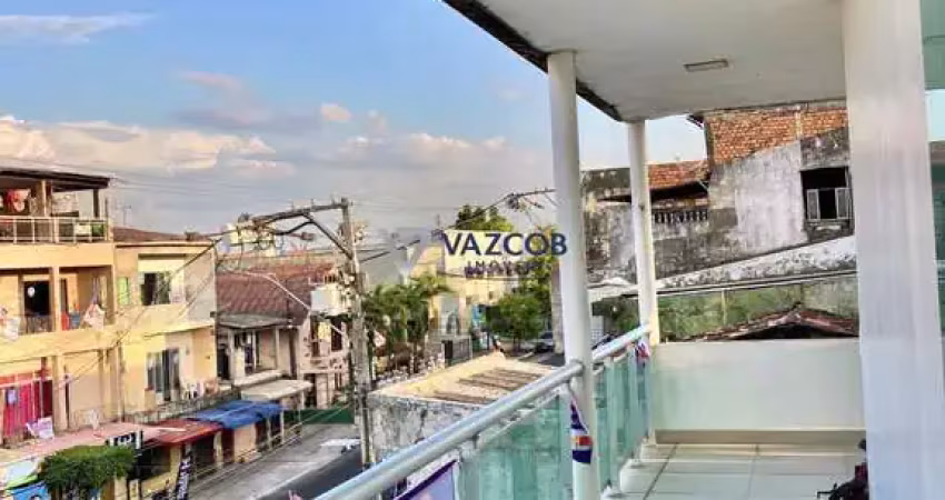 Casa comercial no guamá com 02 pontos e 02 apartamentos