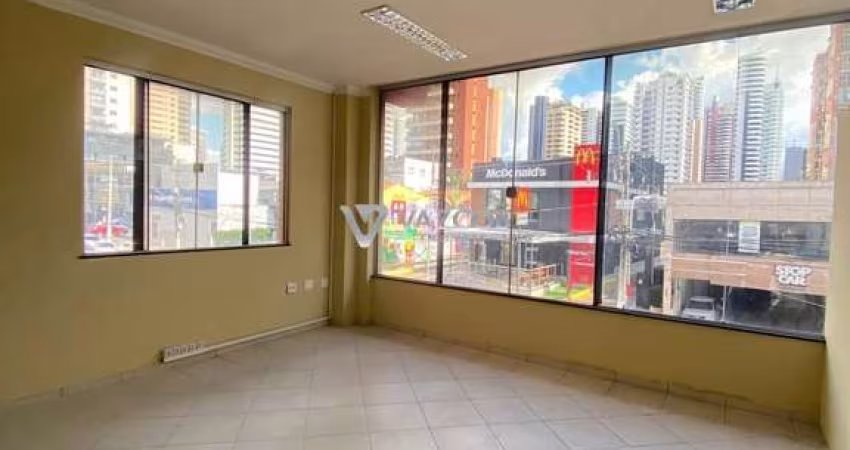 Prédio comercial na Rua Antônio Barreto