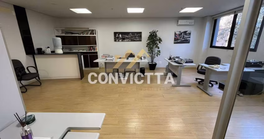 SALA COMERCIAL MOBILIADA PARA LOCAÇÃO NO BAIRRO EXPOSIÇÃO