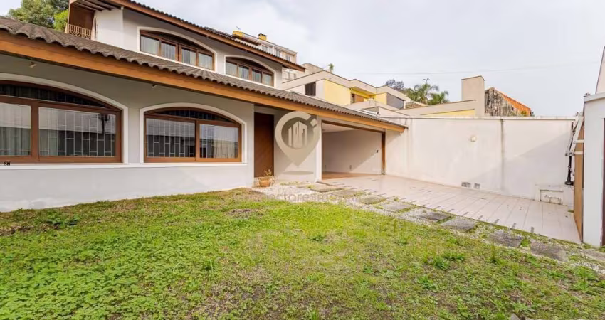 Casa para Venda em Curitiba, Guabirotuba, 5 dormitórios, 2 suítes, 4 banheiros, 4 vagas
