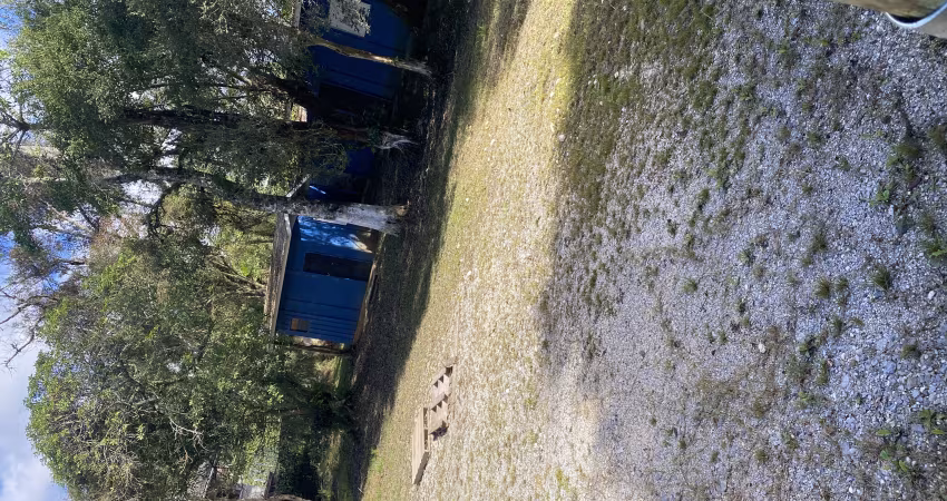 Dois terrenos juntos 