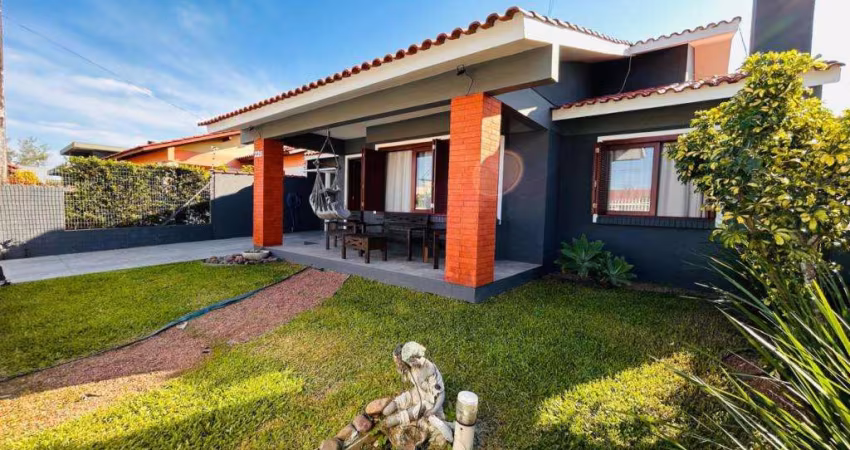 Casa 3 Dormitórios à venda no Bairro JARDIM BEIRA MAR com 124 m² de área privativa - 2 vagas de garagem