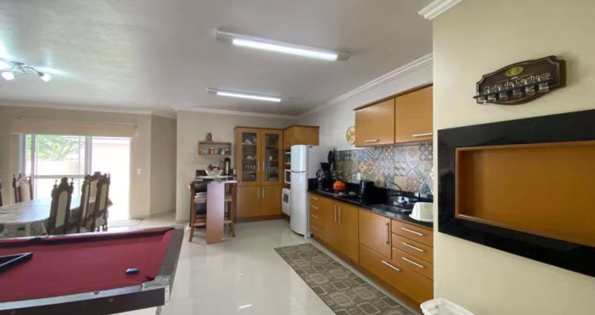 Casa 3 Dormitórios à venda no Bairro CAPÃO NOVO com 130 m² de área privativa - 2 vagas de garagem
