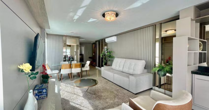 Apartamento 3 Dormitórios à venda no Bairro CENTRO com 147 m² de área privativa