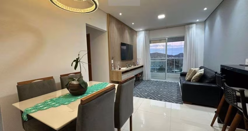 Lindo apartamento de 2 dormitórios sendo 1 suíte na Ponta da Praia