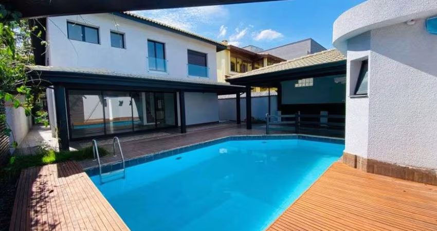 Imóvel para venda possui 318 metros quadrados com 4 quartos em Alphaville - Santana de Parnaíba - SP