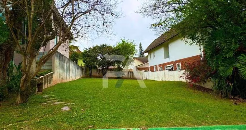 Imóvel para venda tem 300 metros quadrados em Alphaville - Santana de Parnaíba - SP