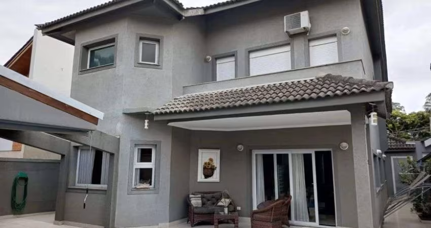 Imóvel para venda possui 350 metros quadrados com 4 quartos em Alphaville - Santana de Parnaíba - SP