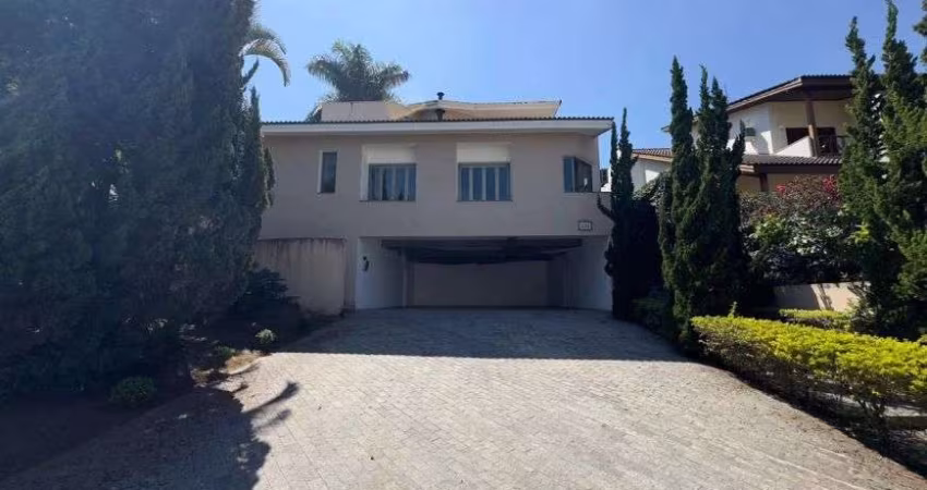 Casa para locação possui 560 metros quadrados com 3 quartos em Tamboré - Santana de Parnaíba - SP