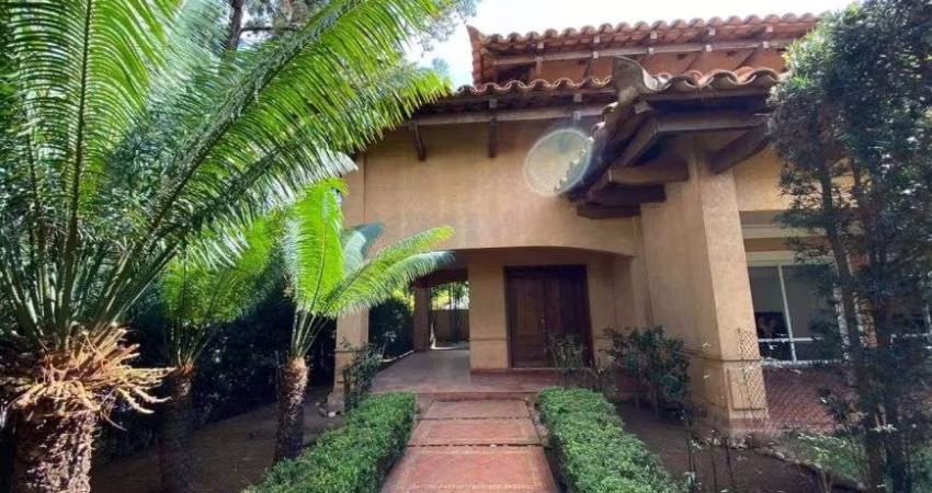 Casa para locação com 640 metros quadrados com 4 quartos no Alphaville 5 - Santana de Parnaíba - SP