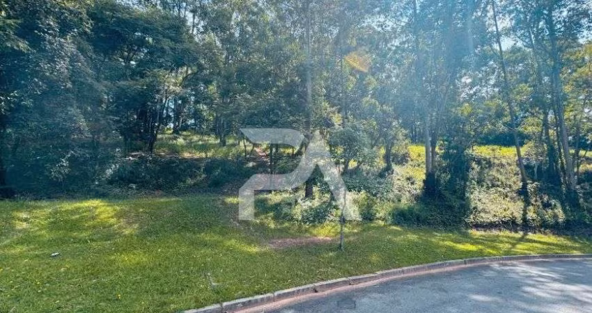 Maravilhoso lote, para construir uma belíssima casa, no condomínio Tamboré 1 - Alphaville