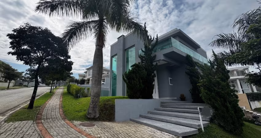 Linda casa para alugar em Alphaville - Santana de Parnaíba- SP