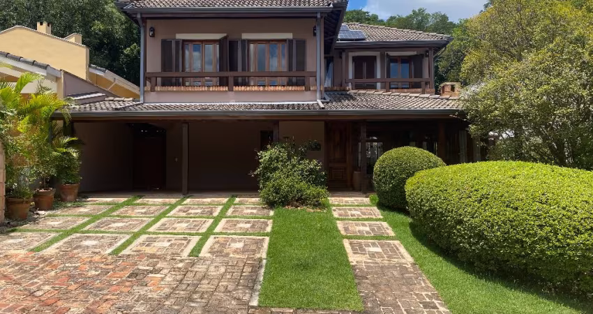 Casa à venda no condominio  residencial em  Alphaville- Santana de Parnaíba- SP