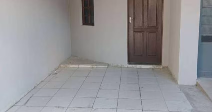 Casa à venda de 2 Dormitórios no Pq Senhor do Bonfim em Taubaté - SP