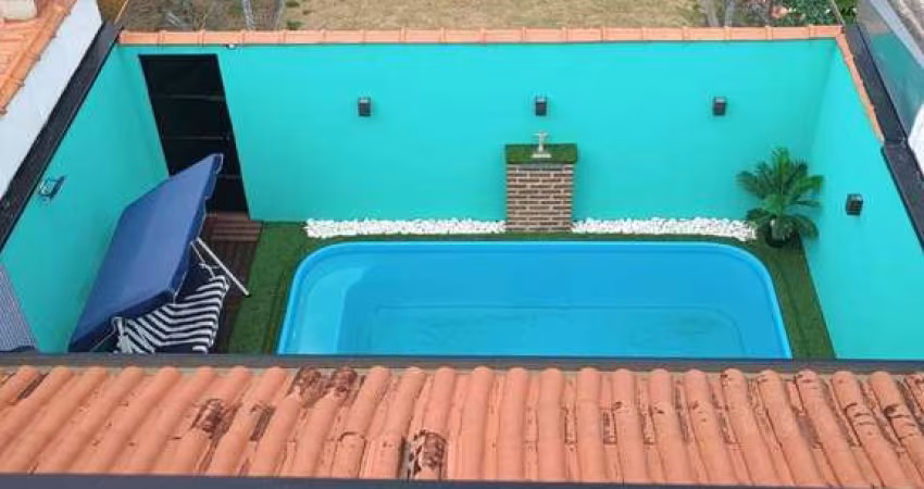 Casa com 4 dormitórios,piscina e Área Gourmet à Venda em Caçapava