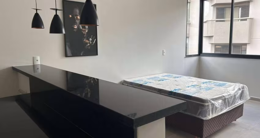 Studio mobiliado para locação no Centro de Taubaté- SP