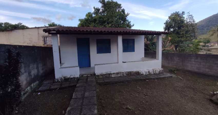 Casa há 3 minutos do Centro para Alugar