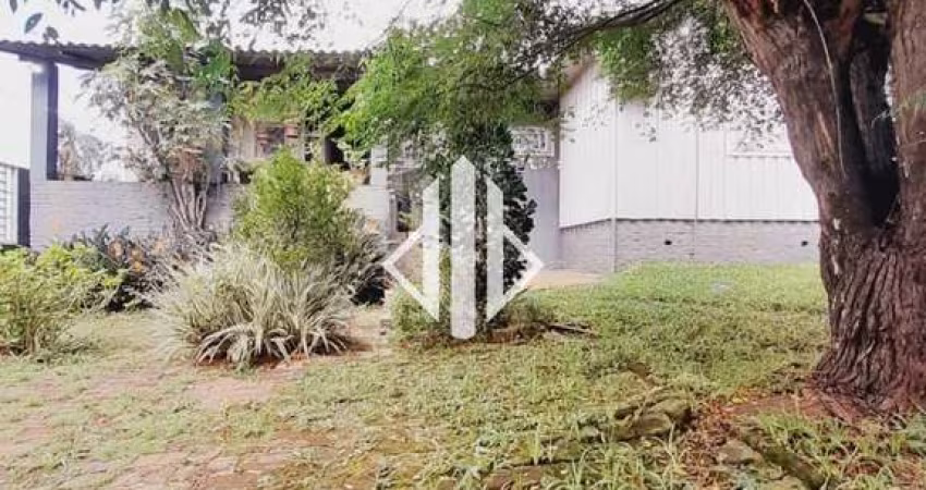 Contalex Vende Casa. Localização Central - Terreno Excelente! Em Carazinho