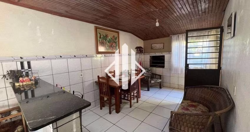 CONTALEX VENDE CASA COM PISCINA