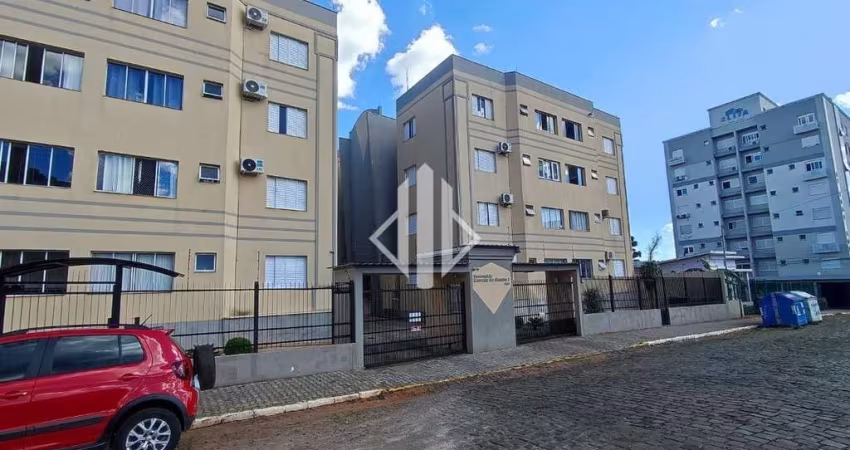 Contalex Imóveis Vende Apartamento 02 Dormitórios Mobiliado. Localizado a menos de 300 metros da Av. Central, bairro centro.